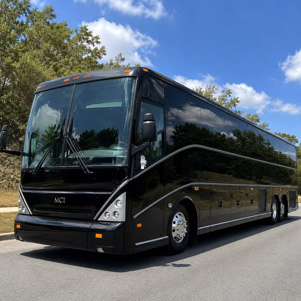 airport transfer shuttles between pompano beach and fll