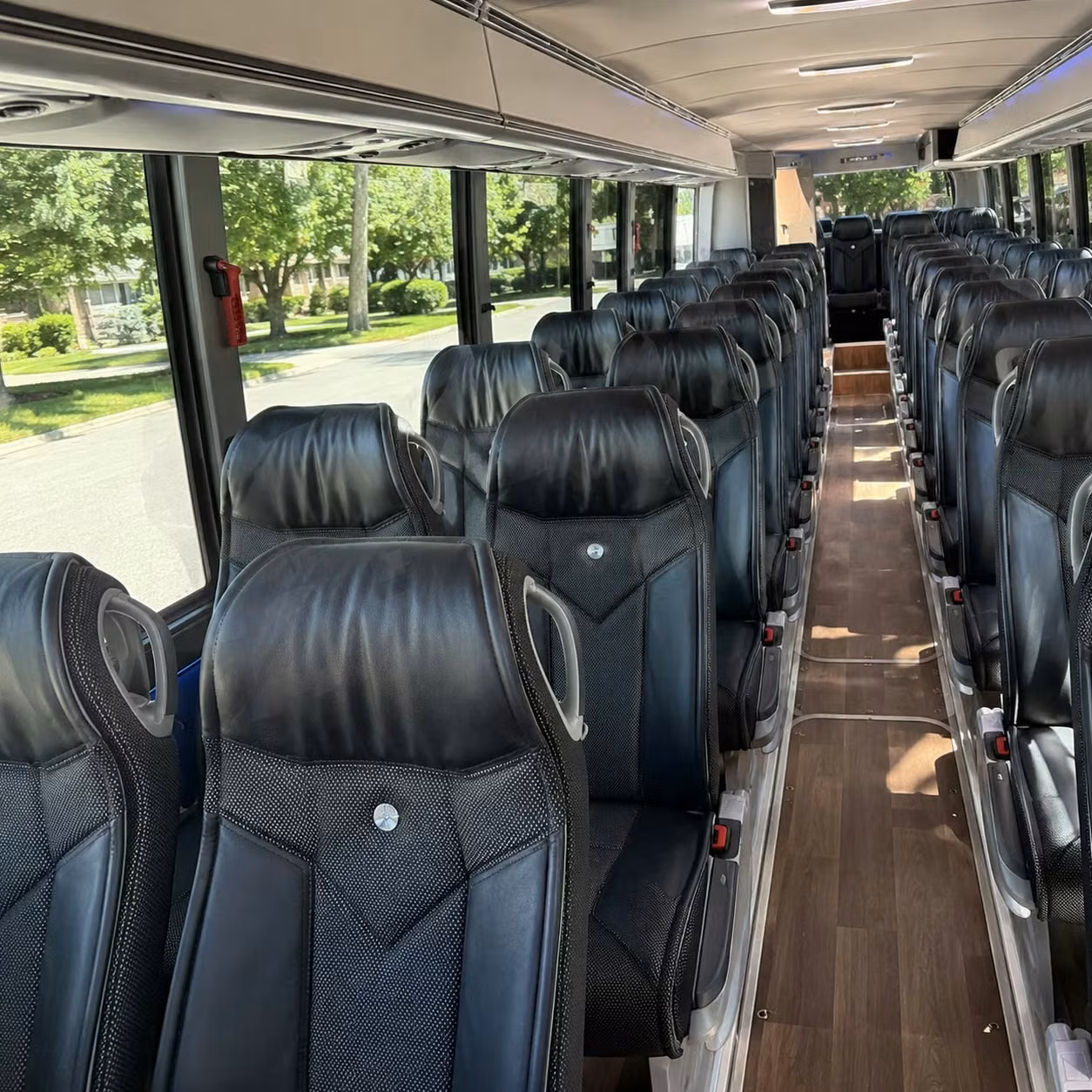 pompano beach charter bus hero 2