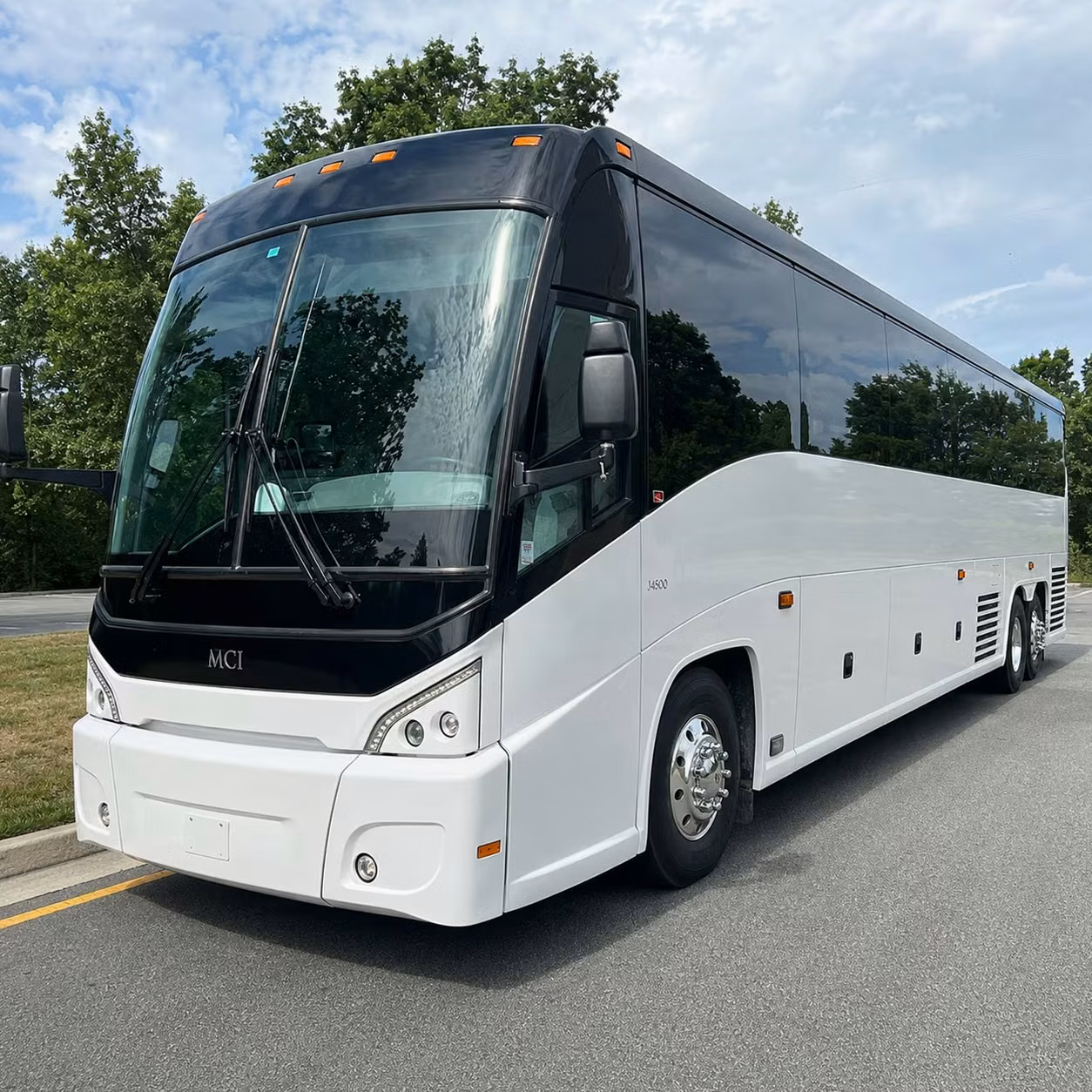 sunday service shuttles and weekly worship transportation in pompano beach