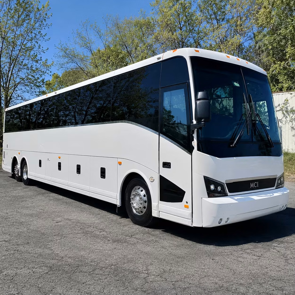the pompano beach party bus is the upgrade your concert night has been missing